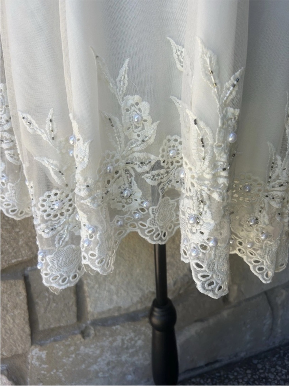 Roaman's Embellished Mesh Overlay Tunic Top 22W Ivory Crochet Lace Pearl NEW - Picture 6 of 12
